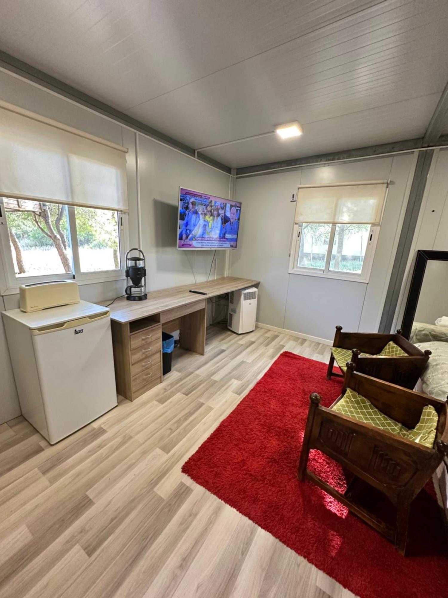 Bungalow Infanta Torrelaguna المظهر الخارجي الصورة